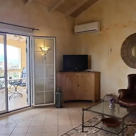 Holiday home Ella Sea View *